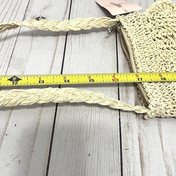 NWT Forever 21 Girls Bohemian Straw Scalloped Strap Beach Purse - Picture 8 of 10